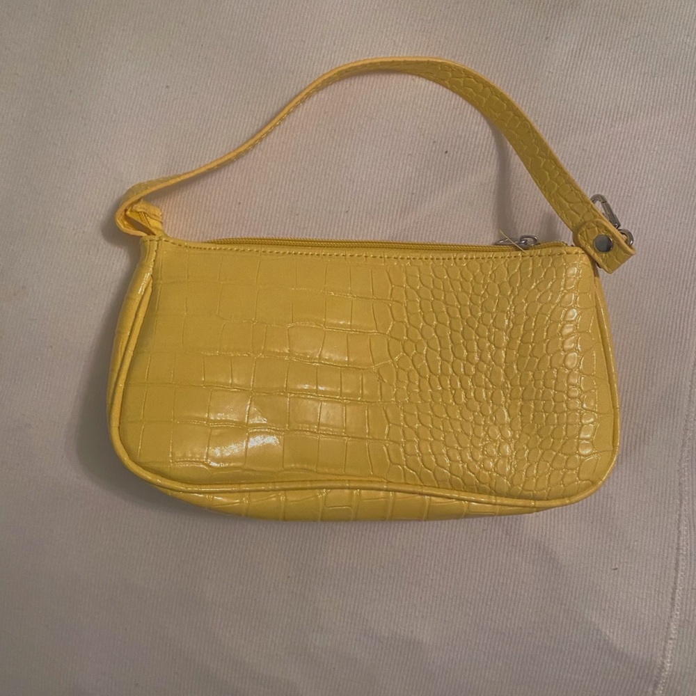 shoulder bag bundle!! - Picture 4 of 4
